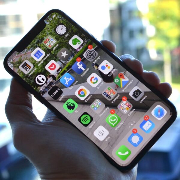 Unlocked iPhone XS: A12 Bionic, 4GB RAM, 64GB/256GB ROM, 12MP Camera, NFC, 4G LTE, Original iOS - Image 9